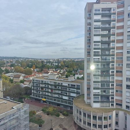 Une Chambre Dans Un Appartement - Luxary Calm Saint-Gratien  Exterior photo
