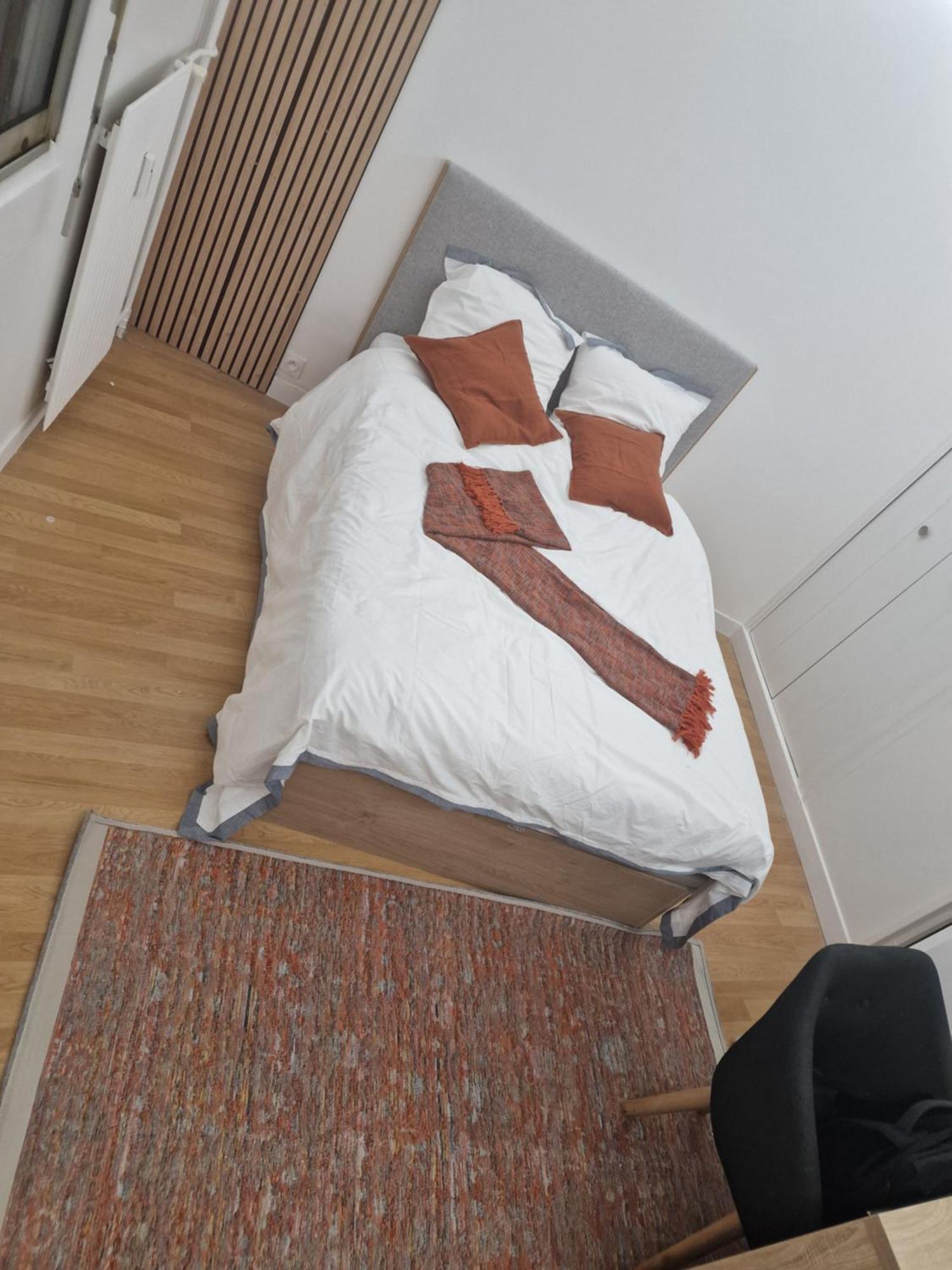 Une Chambre Dans Un Appartement - Luxary Calm Saint-Gratien  Exterior photo